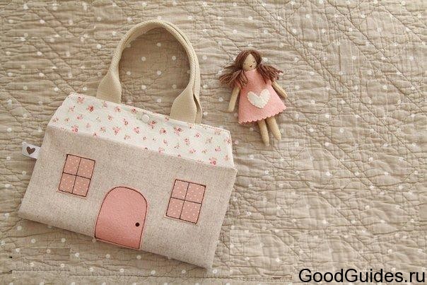 Сшить домик для куклы из фетра своими руками: выкройка, схемы и описание